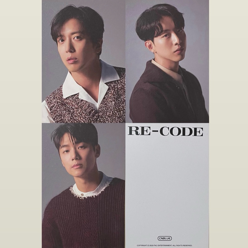 

CNBLUE official post card Recode Album