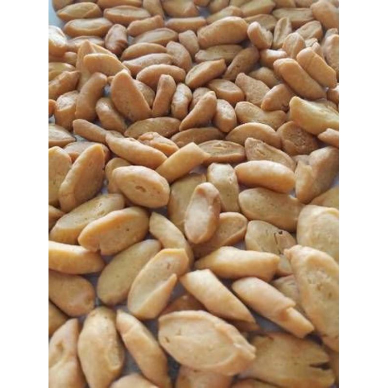

1kg cemilan biji ketapang/kue biji ketapang manis/asin