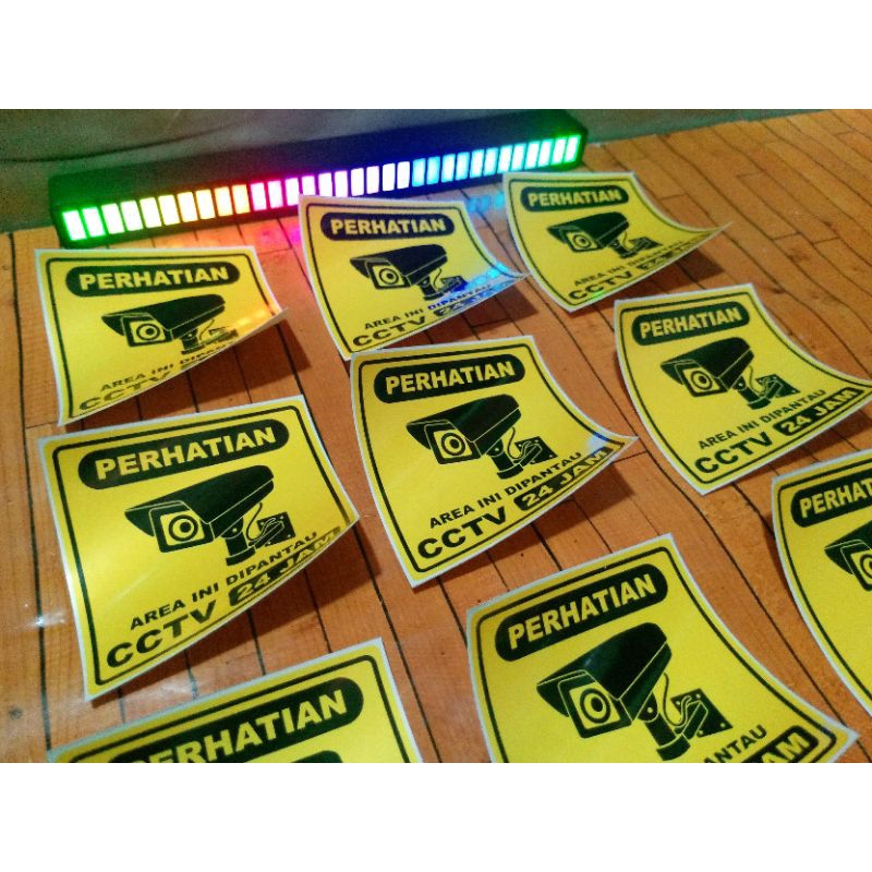 Stiker CCTV Ukuran Kecil 5x5cm / 6x6cm Ukuran Kecil Vinyl Glossy Waterproof Stiker Camera CCTV Stick