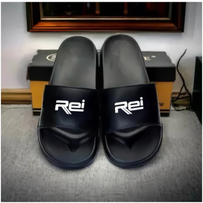SANDAL REI B ORIGINAL KEREN SANDAL SLOP TANPA LEM mojokerto grosir sandal DISTRO SANDAL SLIDE SENDAL