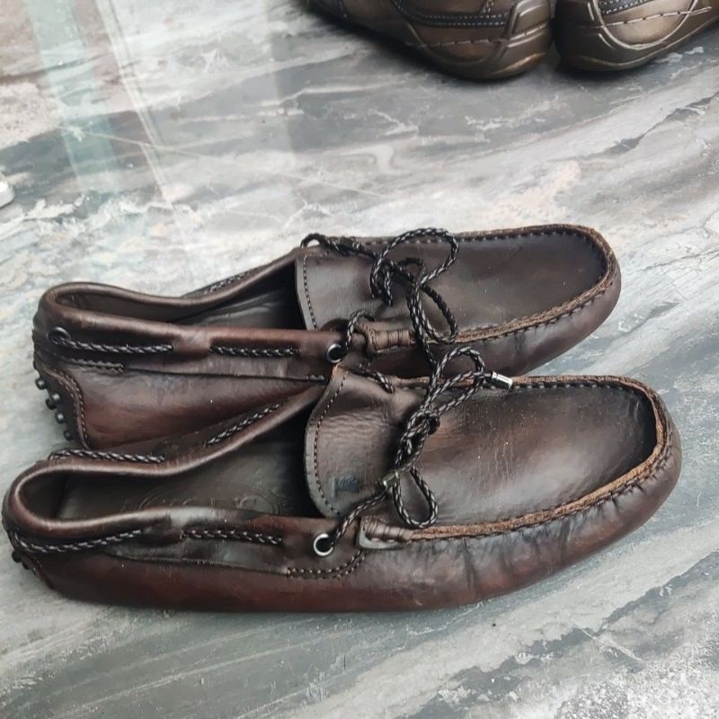 Sepatu tods bekas pakai zise 39/40 insole 235