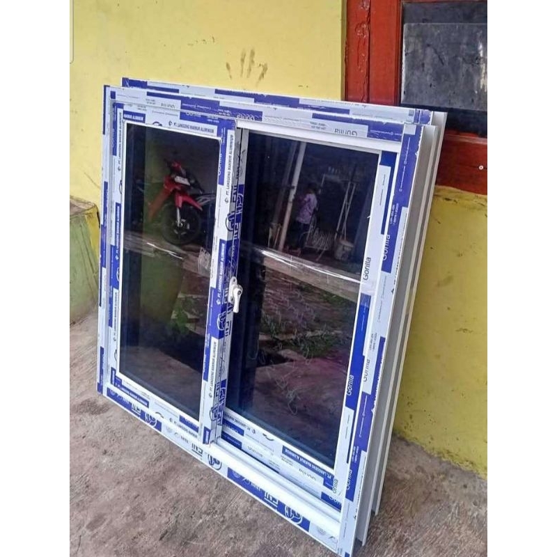 jendela sliding 100x100 free packing kayu