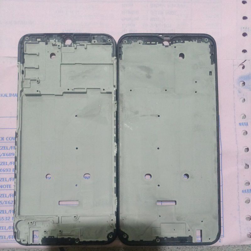 BEZZEL/FRAME LCD/DUDUKAN LCD INFINIX SMART 3PLUS/X627/S4/X626 BLACK