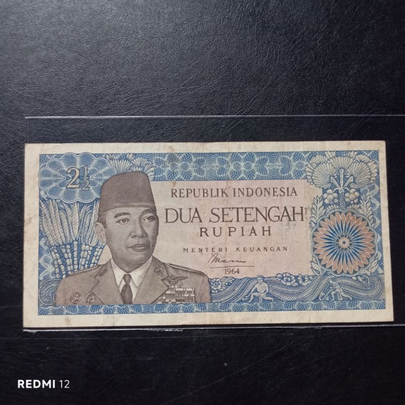 uang kertas 2½ rupiah sukarno tahun 1964 bekas asli