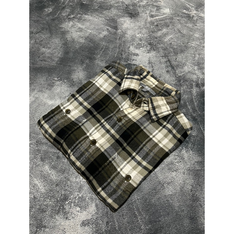 Uniqlo Flannel T-Shirt (Brown)
