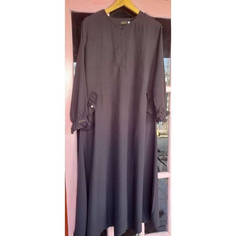 preloved abaya Hitam by Ezella Size XL