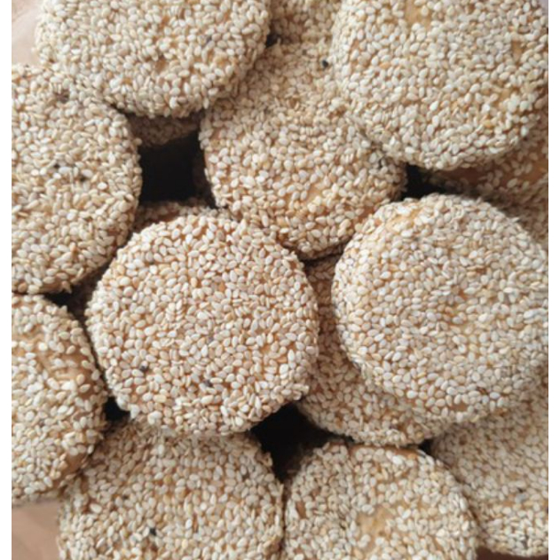 

1 Kg Camilan Manis Biskuit Marie Wijen
