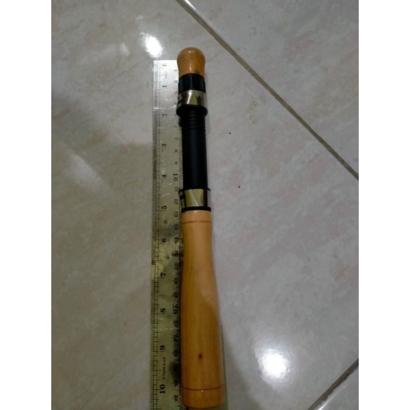 Gagang joran kayu polos
