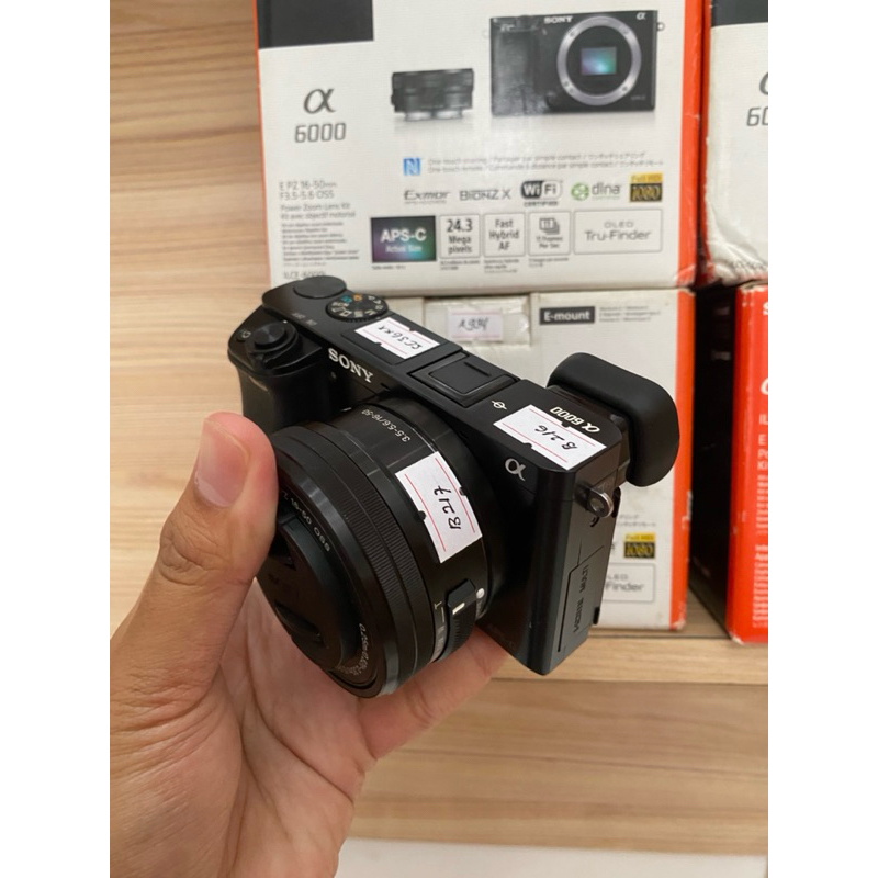 KAMERA SONY A6000 LIKE NEW 99% FULLSET BISA BODY ONLY BISA GARANSI 7 hari PRODAK TERLARIS SHOPEE