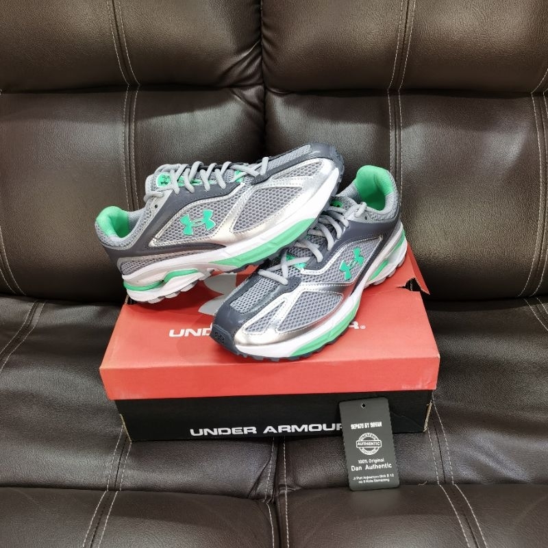 SEPATU U HOVR APPARITION RTRFTR