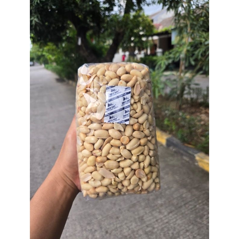 

kacang kupas jumbo 25/29 1kg