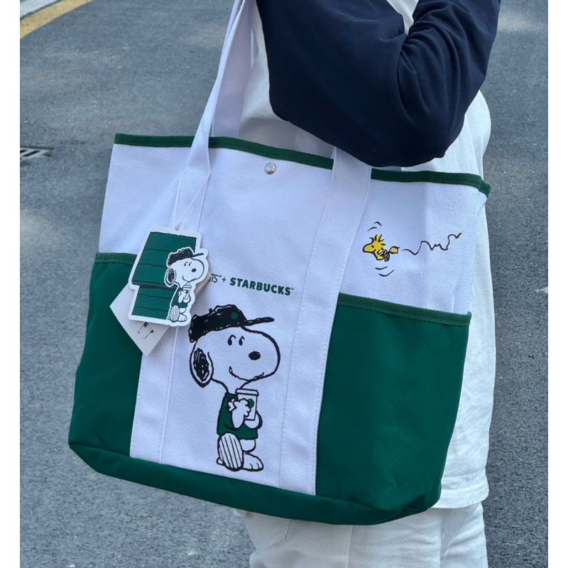 Starbucks Snoopy china tote bag 2025 Edition