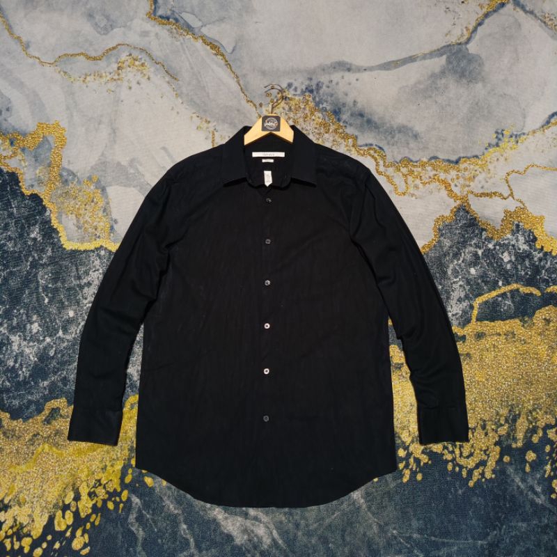 Kemeja Hitam Perry Ellis