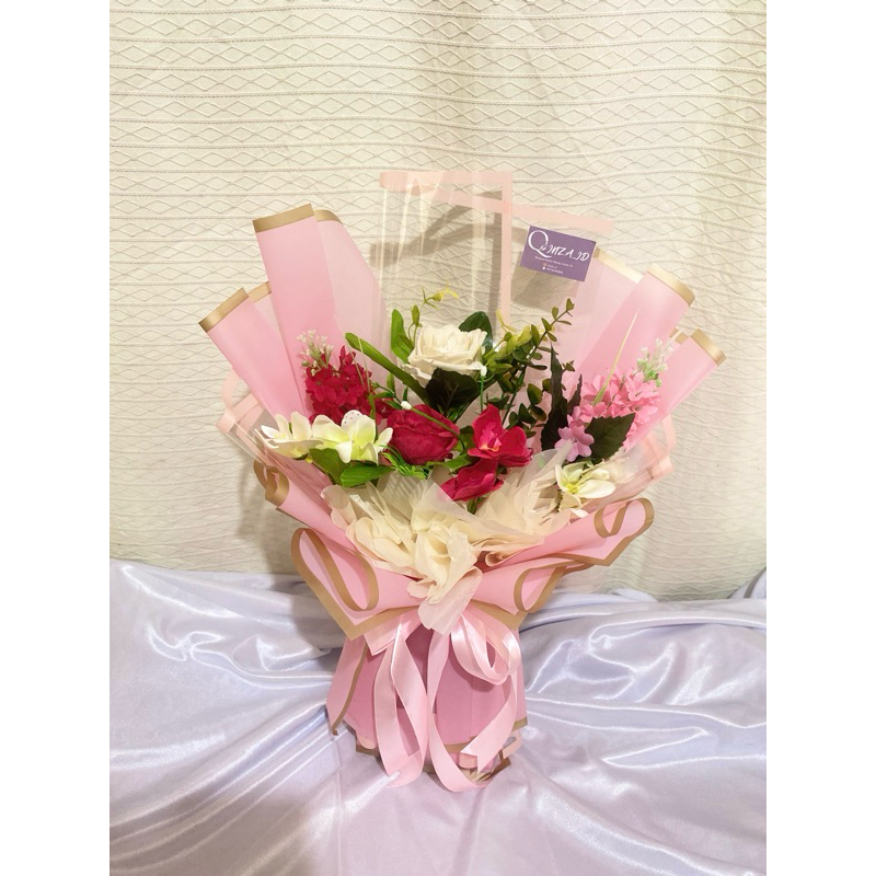 

FREE PACKING bucket bunga murah | bucket bunga wisuda