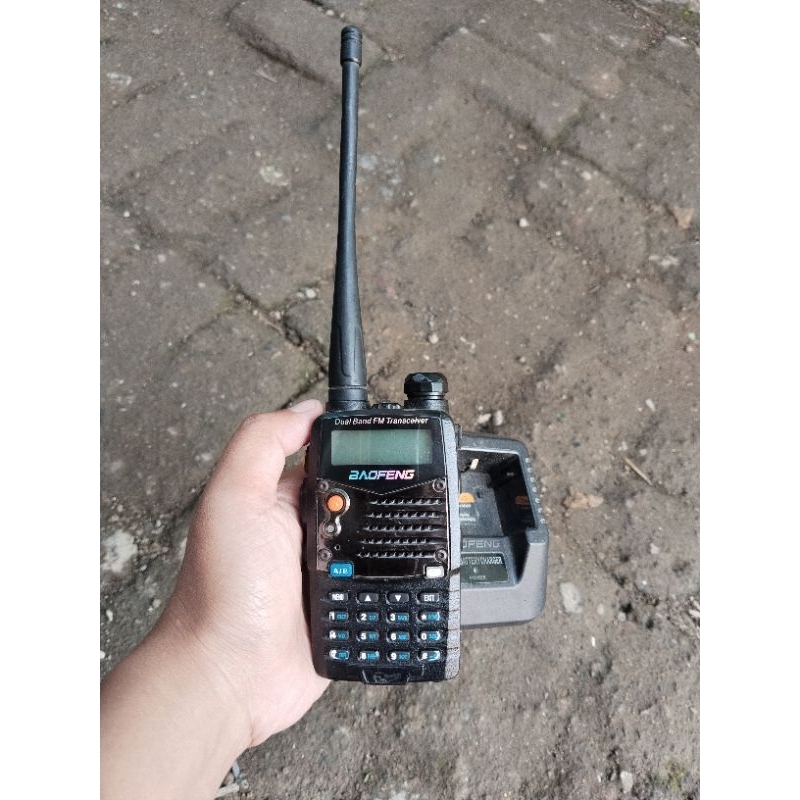 HT baofeng UV 5RA second