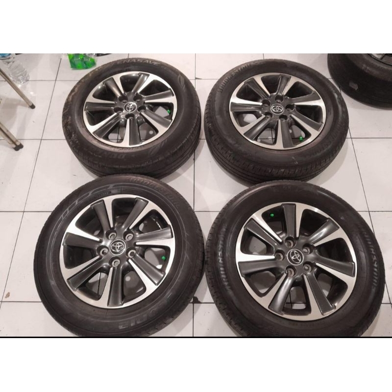 Velg pelek mobil Second OEM Toyota Voxy Ring 16 ban Dunlop Grandtrax  inova apv  luxio cerry