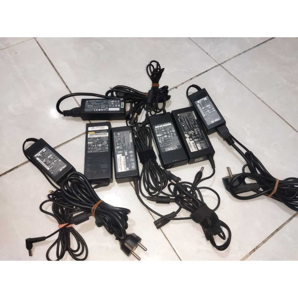 Adaptor Charger Laptop Bekas Original Toshiba Dan Asus + Kabel Power