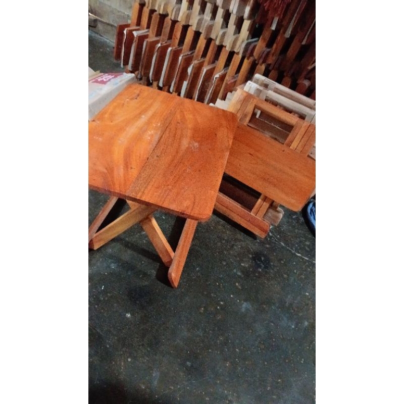 meja lipat kayu , rahel untuk ngaji, belajar paraktis ringan mudah di simpan