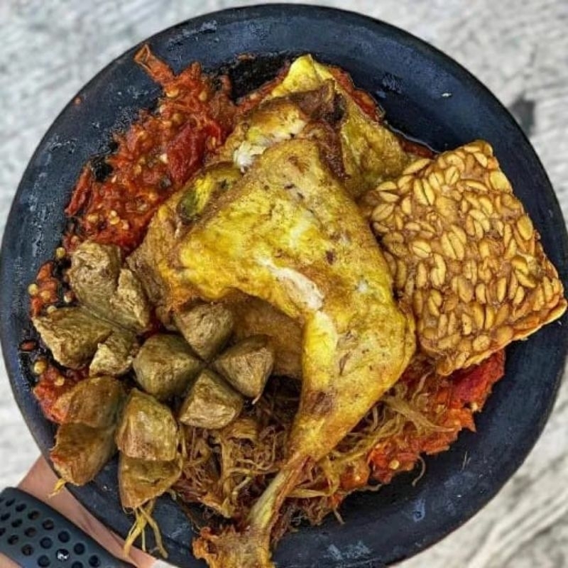 

Ayam Penyet Bakso Goreng Jelotot