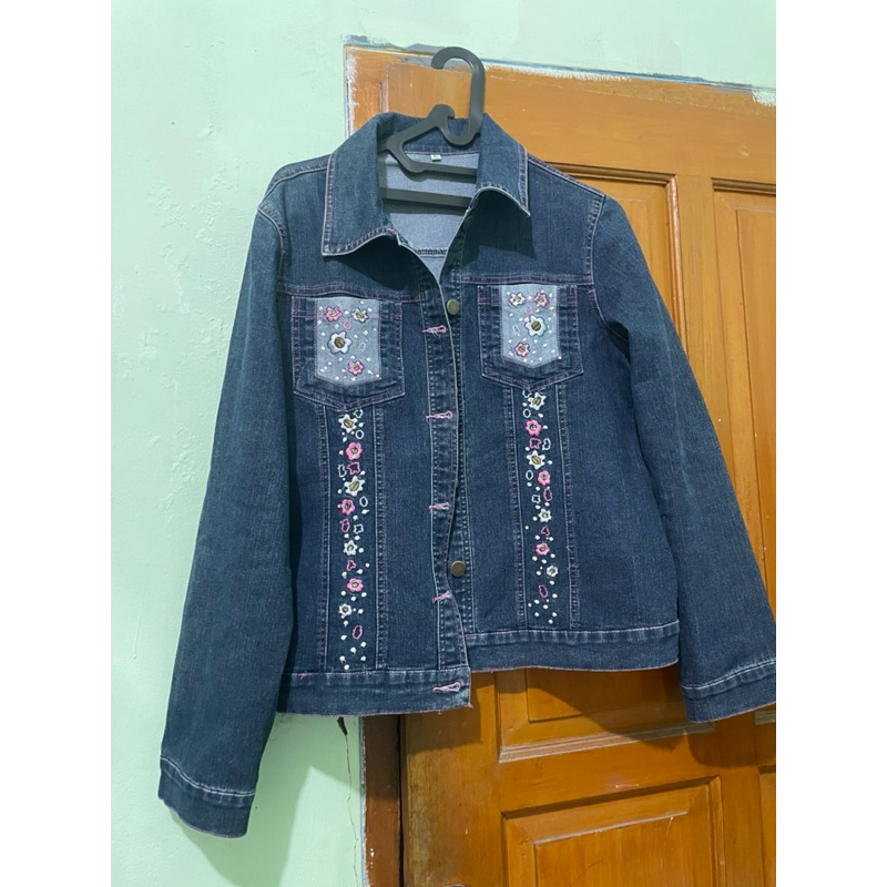 Preloved Jaket Jeans Wanita Bordir Bunga