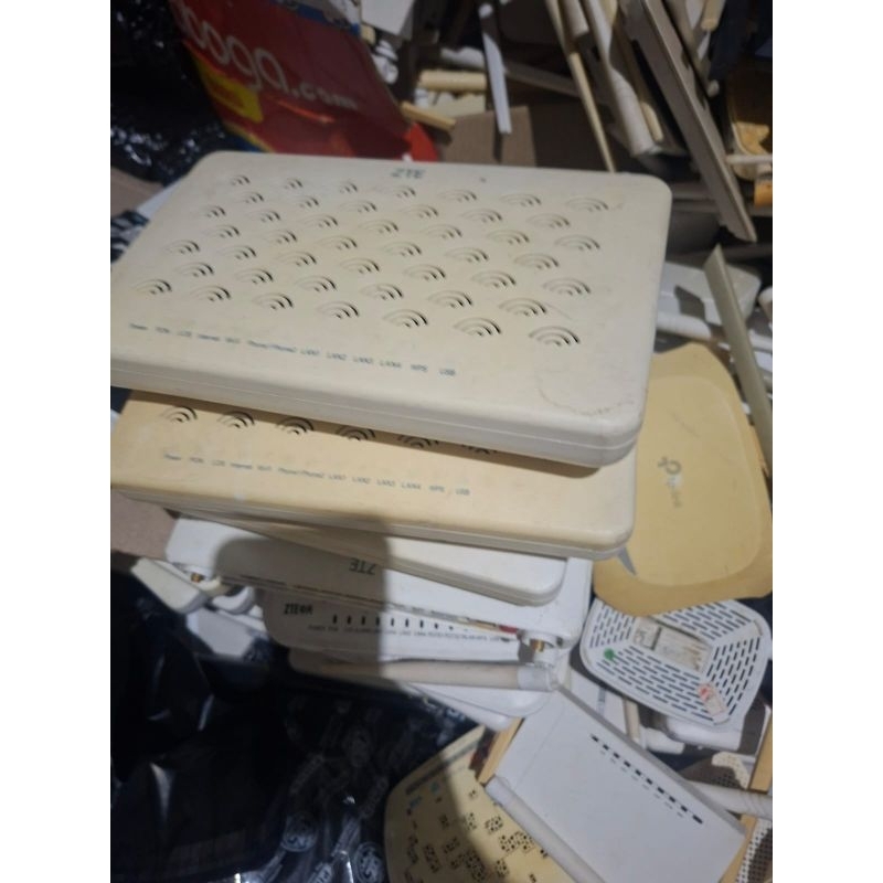 router wifi ZTE f609 minus atau rusak