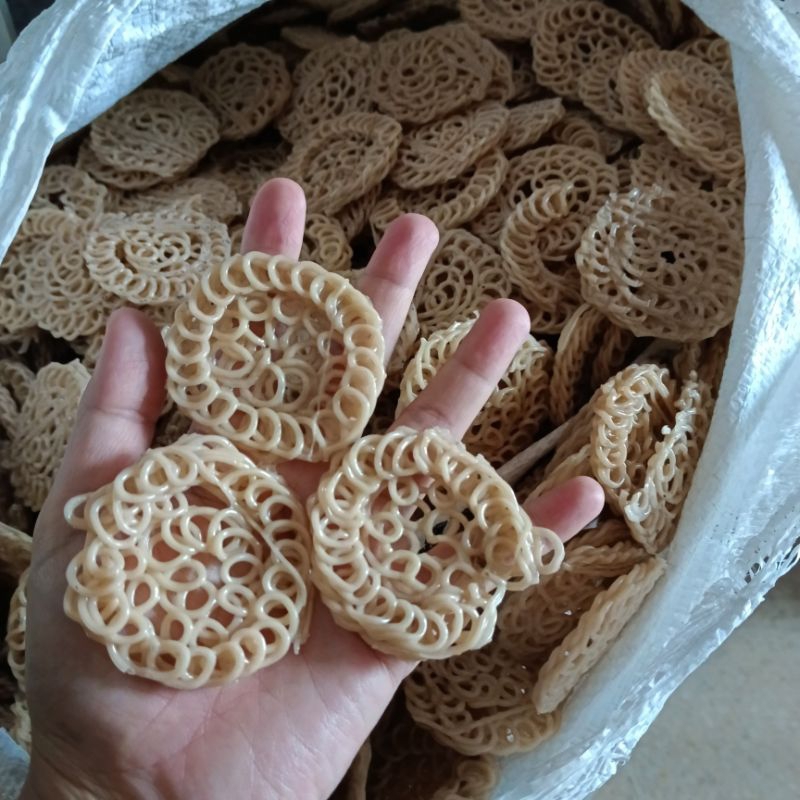 

Krupuk Bandung/Mawar/Uyel Mentah (KILOAN)