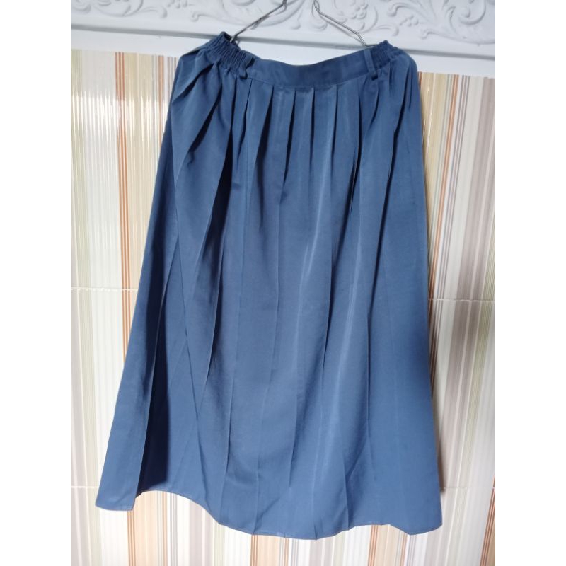 ROK SMA MERK TELADAN | PRELOVED