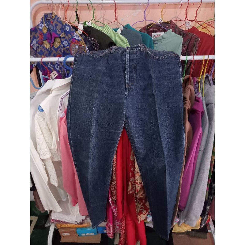 celana Levis wanita