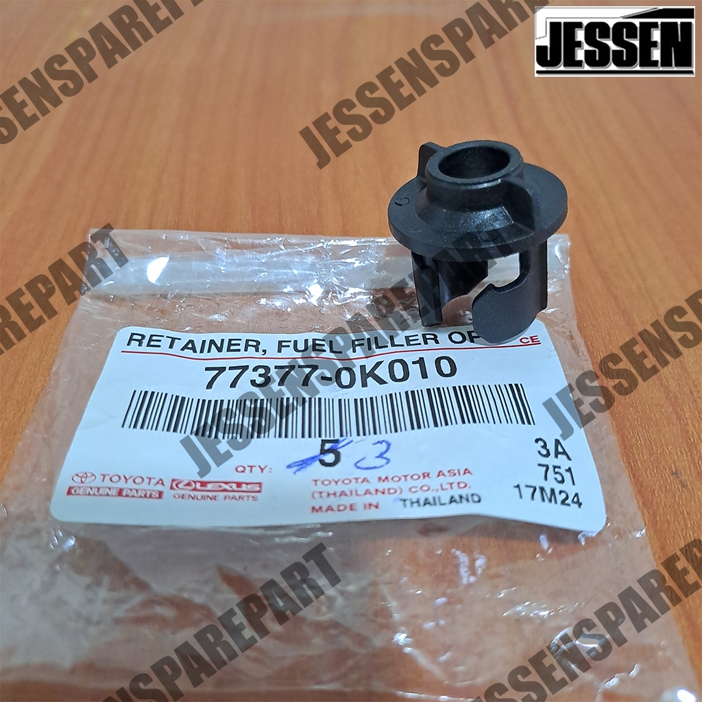 Retainer Fuel Filler Tangki Bensin Innova Hilux 77377-0K010 Original harga satuan