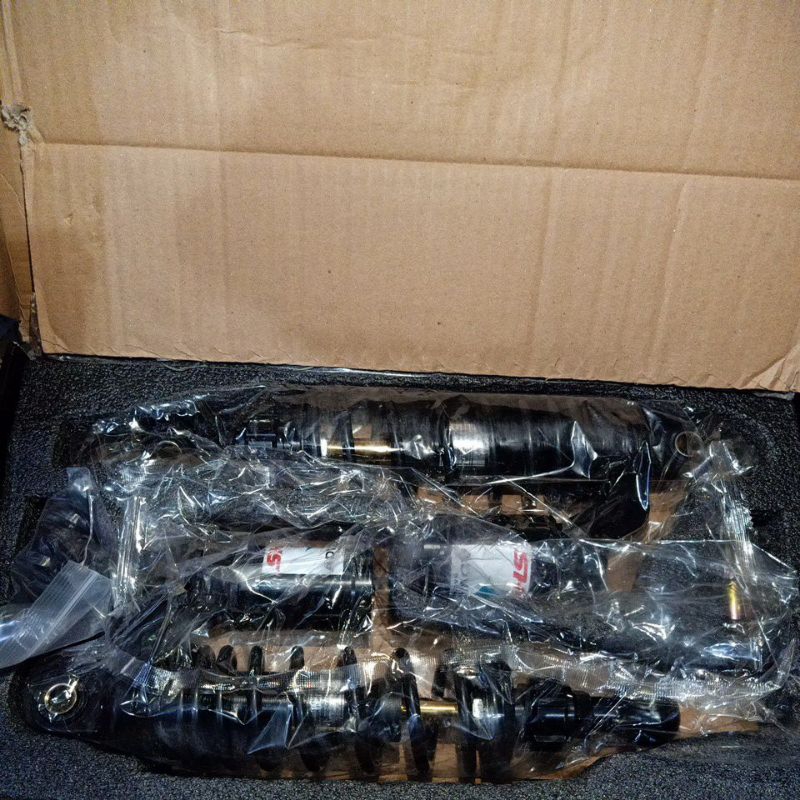 SHOCK BELAKANG TABUNG SHOWA ADVANTAGE 280MM HITAM