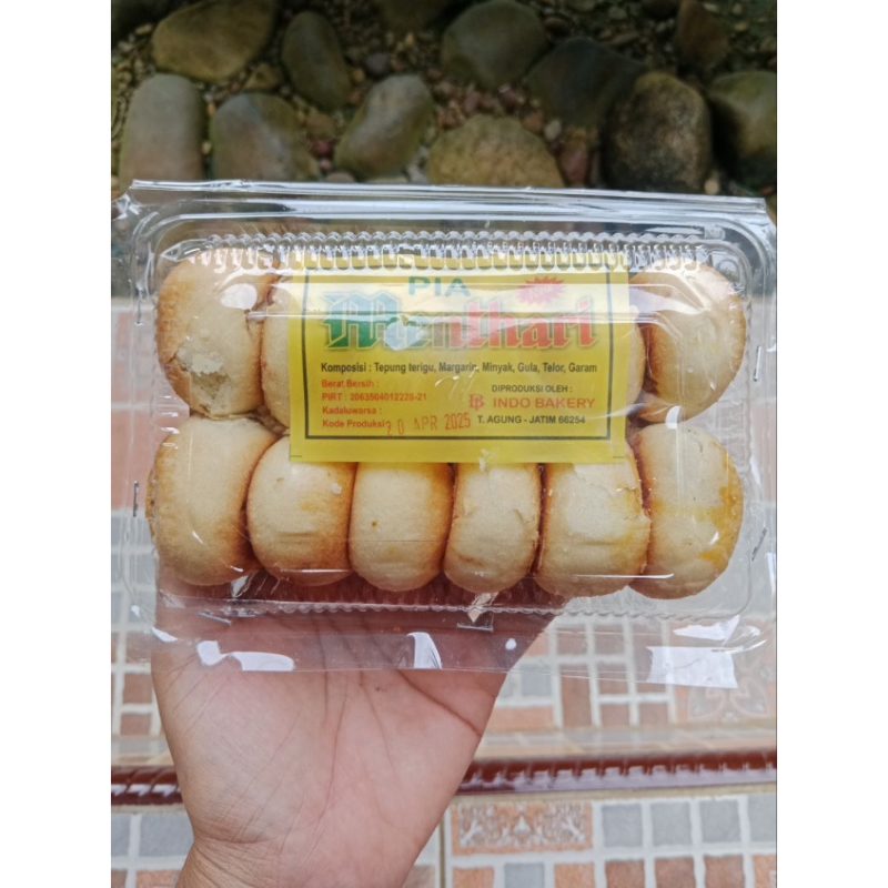 

kue pia mentari