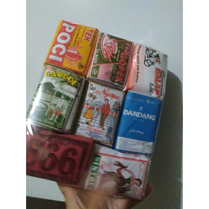 

paket 8 teh solo racikan ginastel wagistel es teh solo