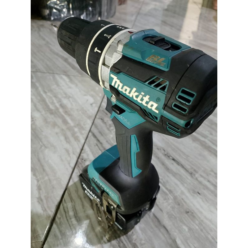 bor makita dhp 484