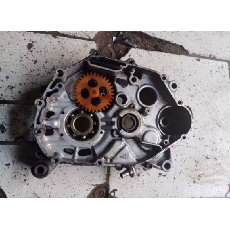 krengkes yamaha vega zr jupiter robot jupiter z1 bagian kanan  mulus no mines