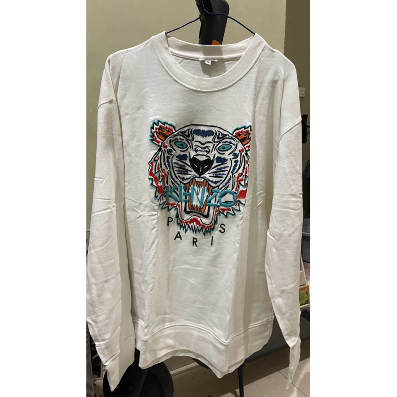 Sweater Kenzo putih