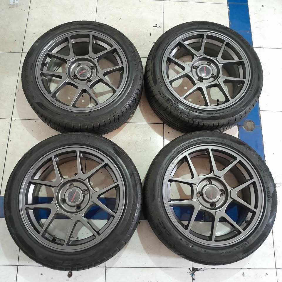 Velg Second Wedssport R16X7 H4X100 ET38 + Ban 195/50 R16