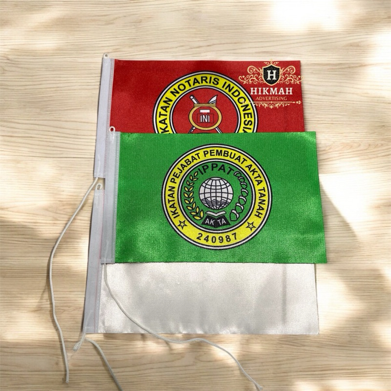 

Baru Tiang Bendera Meja Lobang 3 Hitam (Notaris,Ippat&M.P)