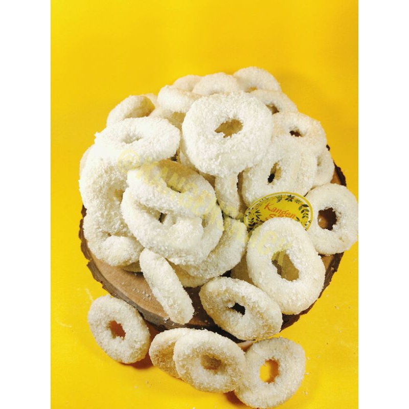 

donat kelapa / donat kepala manis / donat / donat kepala 250 gr / donat kelapa putih