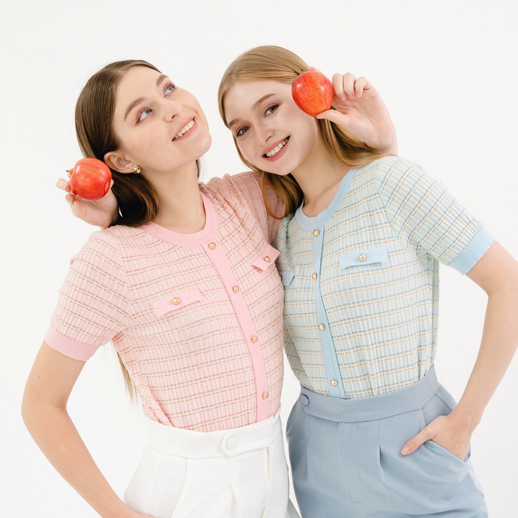 CHIC - Hailey Top / Atasan Rajut Wanita / Atasan Rajut Lengan Pendek Gaya Casual Korea