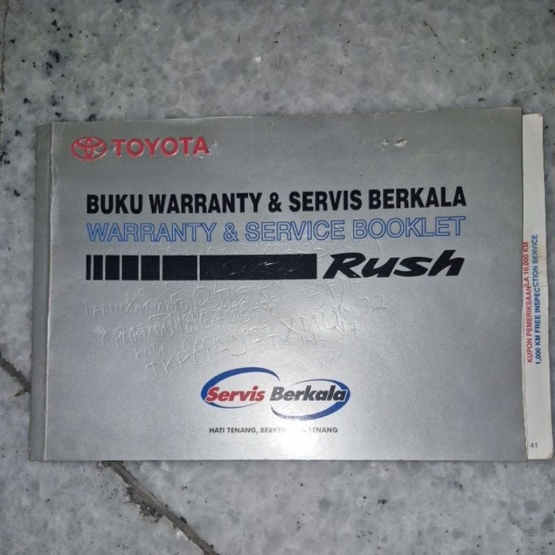 Buku Servis Mobil Toyota Rush tahun 2008 - 2011 BEKAS.