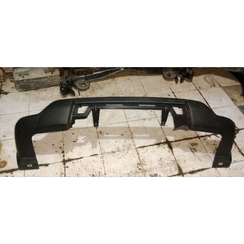 Bemper belakang suzuki XL 7 bawah original