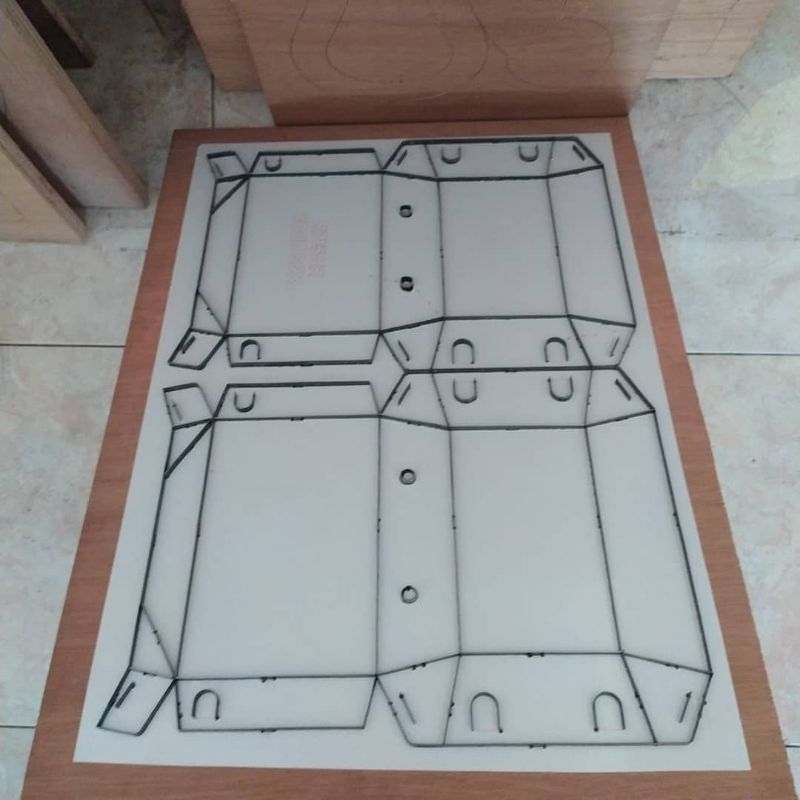 

Pisau pond custom berbagai bentuk