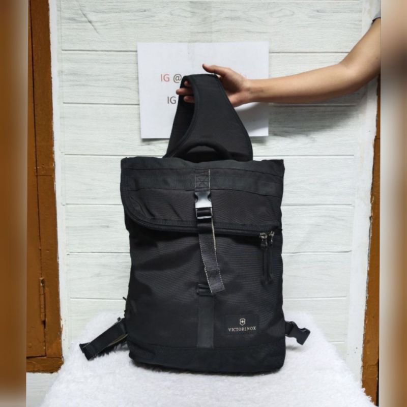 Victorinox Tas Pria Crossbody  Second