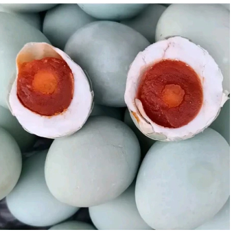 

telor asin/telor asin Matang/ telor asin masir berminyak