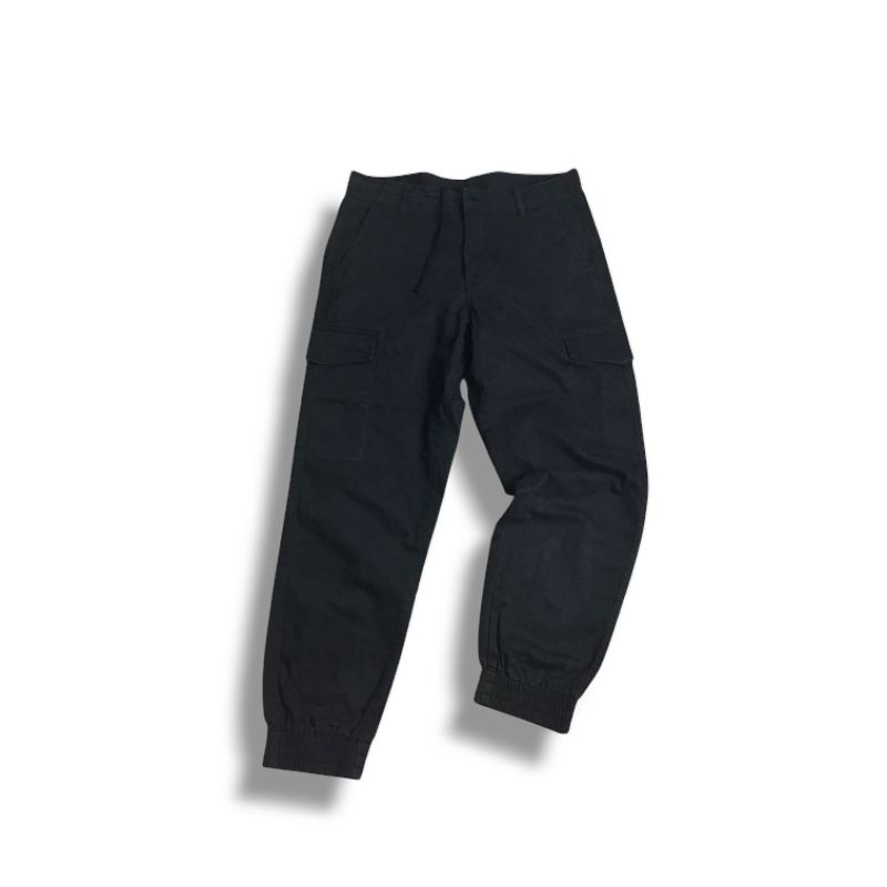 Celana Cargo Jogger Uniqlo