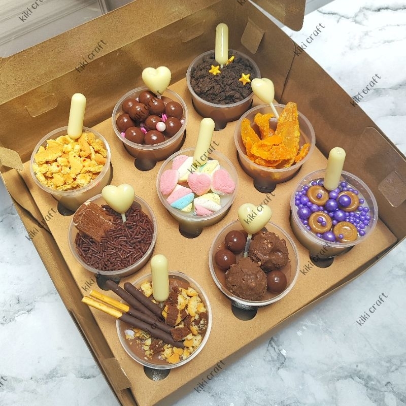 

[Inn.dessert] Hampers Puding Mix Topping Isi 9 Cup | Rasa Coklat Vanilla | Hampers Lebaran, Ulang Tahun, Natal, Valentine, Imlek | Parcel Kekinian | Puding Cantik | Hampers Murah | Dessert Manis | Hampers Kantor | Jelly Enak | Ready Stok | Puding Jakarta