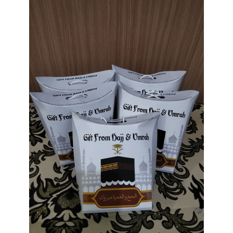 

paper bag oleh oleh haji dan umrah eceran