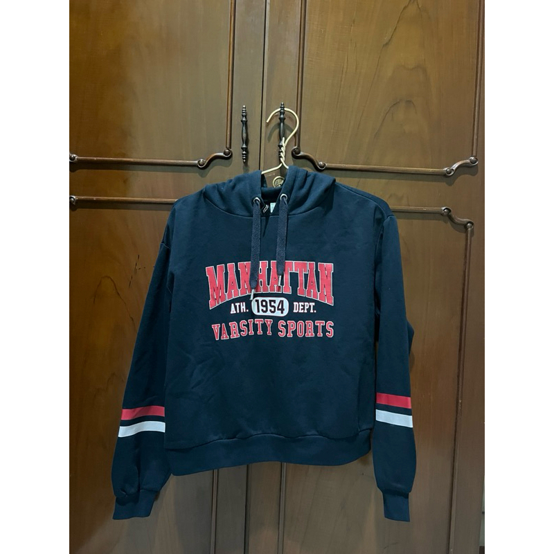 preloved brand tanktop biru atasan hoodie navy hnm pnb pull and bear