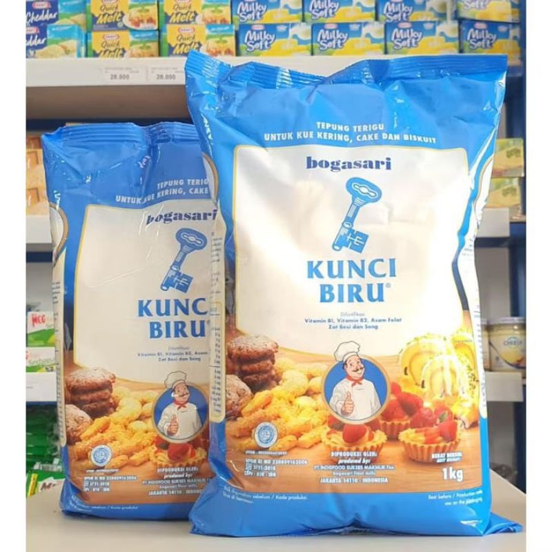 

TEPUNG/TERIGU KUNCI BARU PREMIUM TEPUNG KUE KERING KEMASAN 1KG