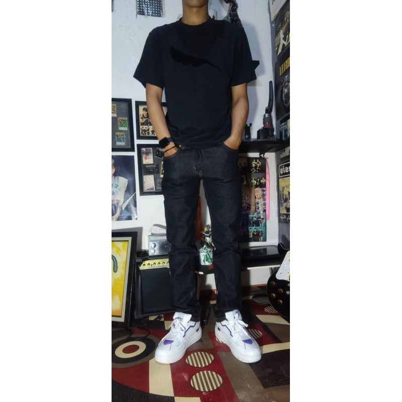 celana panjang pria jeans/levis hitam garis